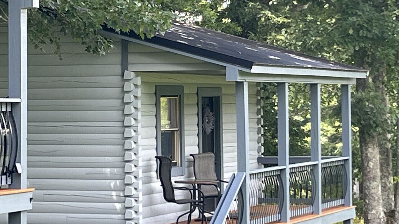 Photo of Others in Floyd