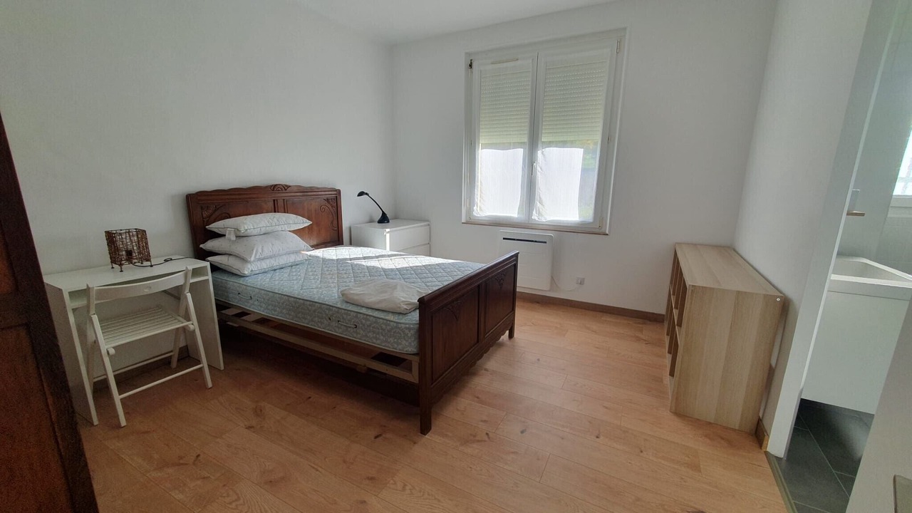 Photo of Bedroom in Saint-Amans-de-Pellagal