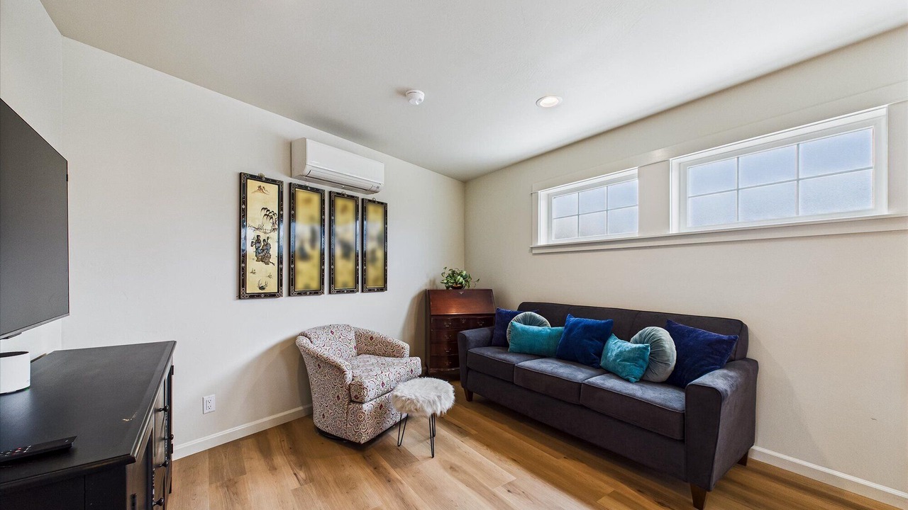 Photo of Livingroom in Arcata