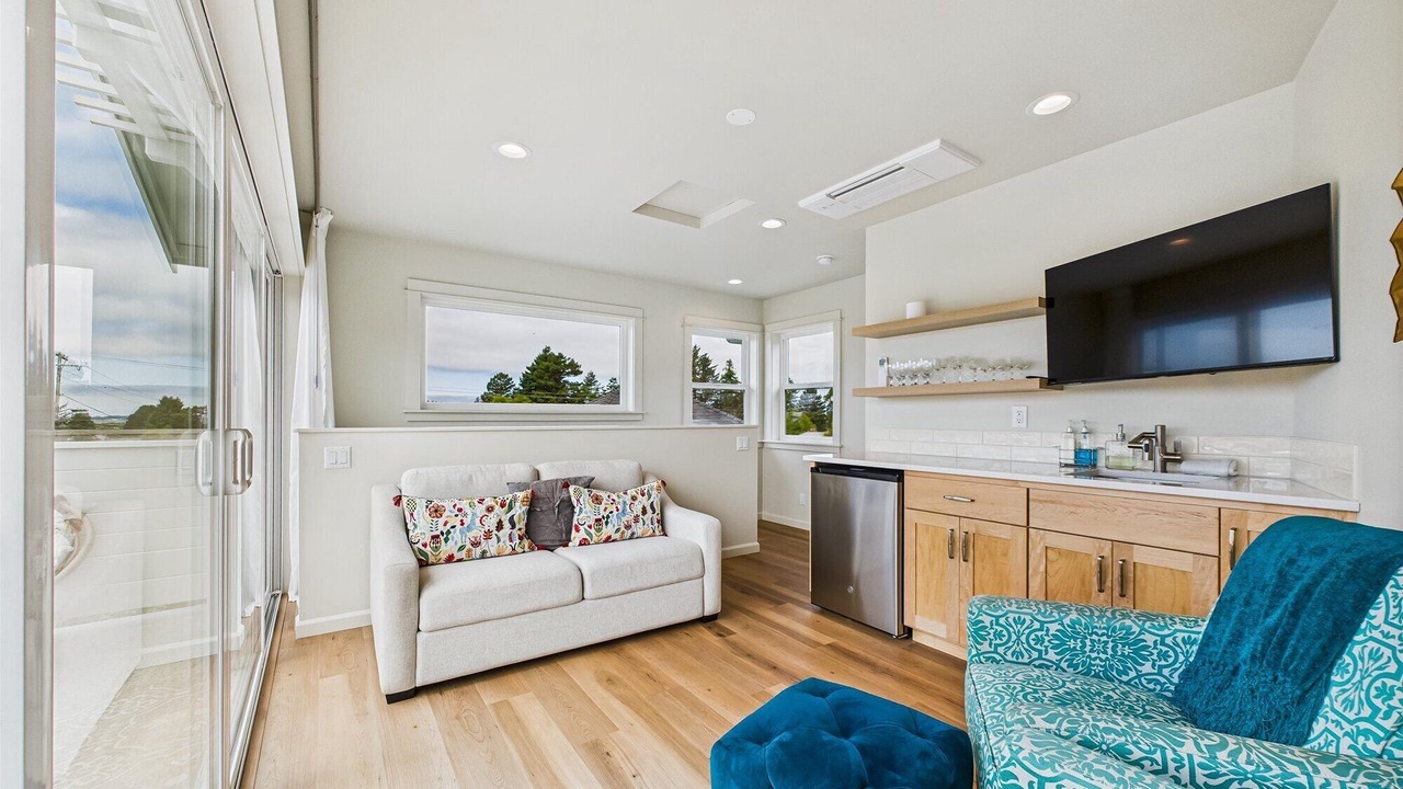 Photo of Livingroom in Arcata