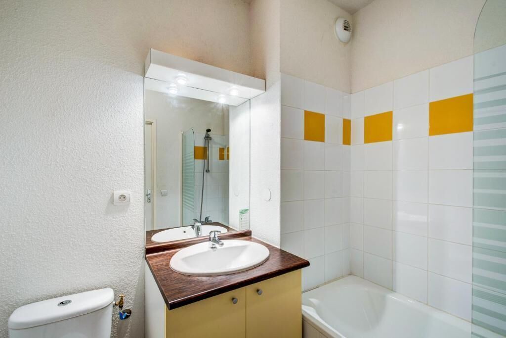 Photo of Bathroom in Bagneres-de-Luchon