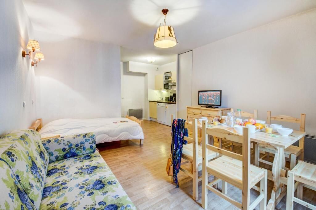Photo of Bedroom in Bagneres-de-Luchon