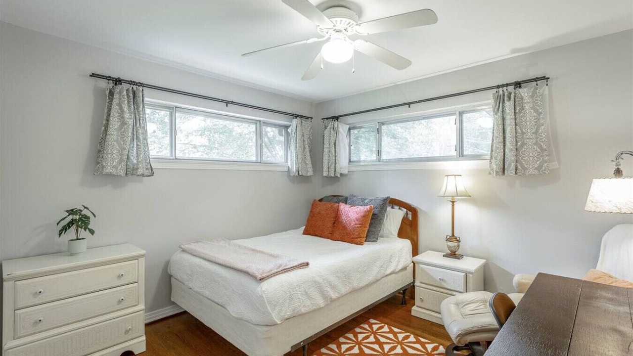 Photo of Bedroom in Lupton City