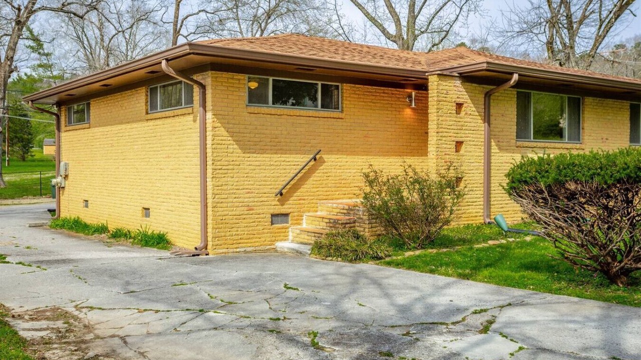 Photo of Outdoor in Lupton City