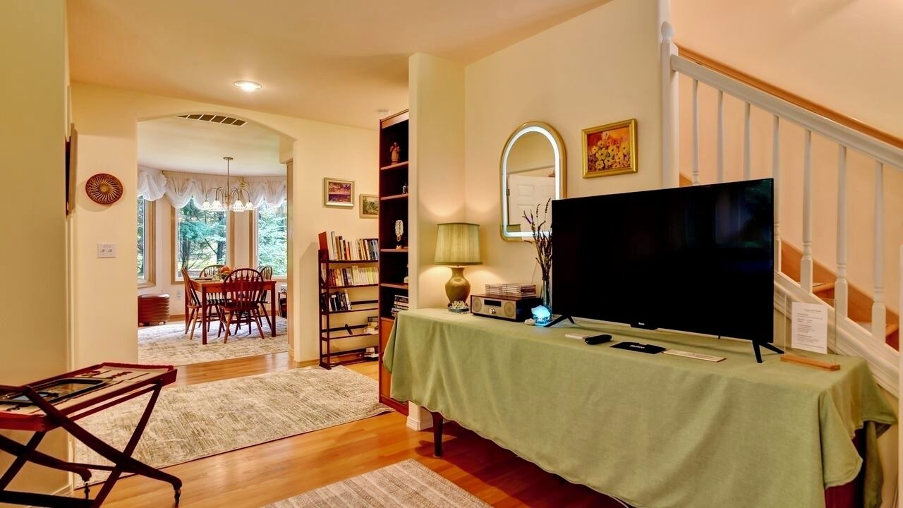 Photo of Livingroom in Riverbend
