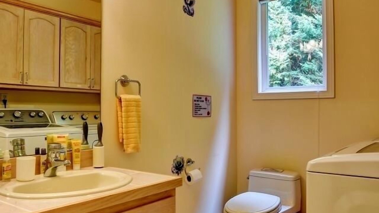 Photo of Bedroom in Riverbend