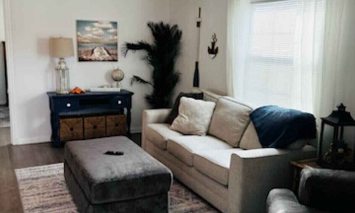 Photo of Livingroom in Bayshore Gardens