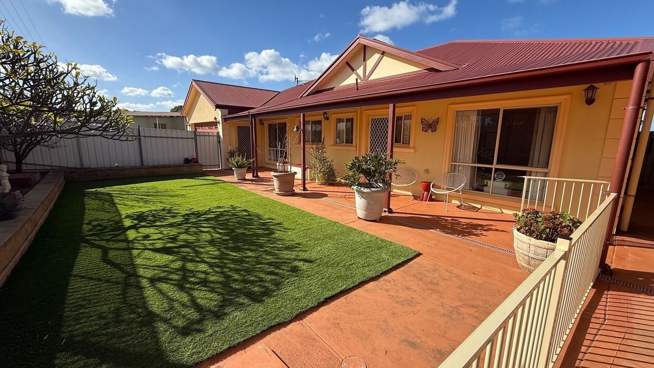 Photo of Outdoor in Muloowurtie