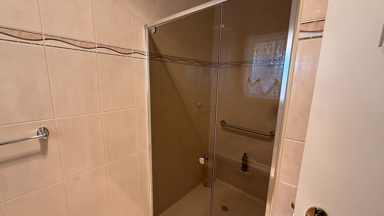 Photo of Bathroom in Muloowurtie