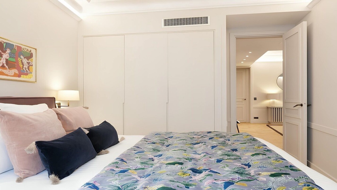 Photo of Bedroom in Saint-Thomas-d'Aquin