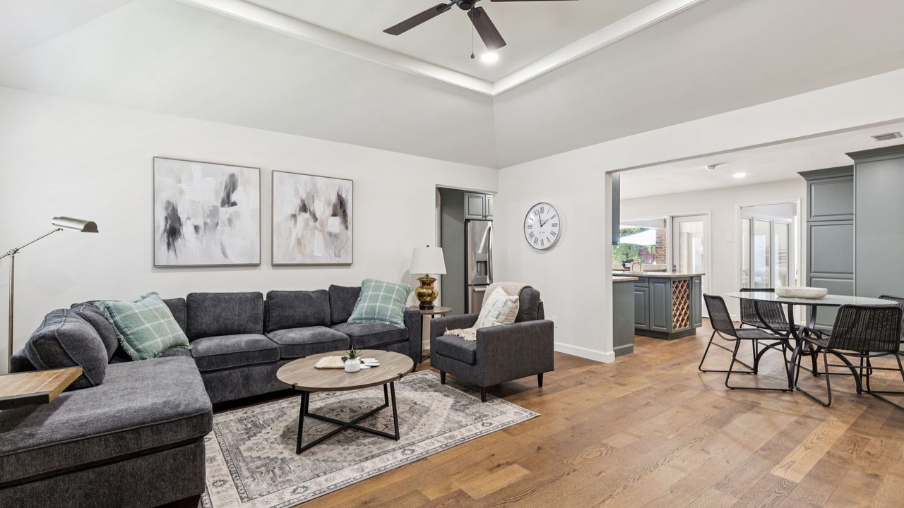 Photo of Livingroom in Northwest Dallas