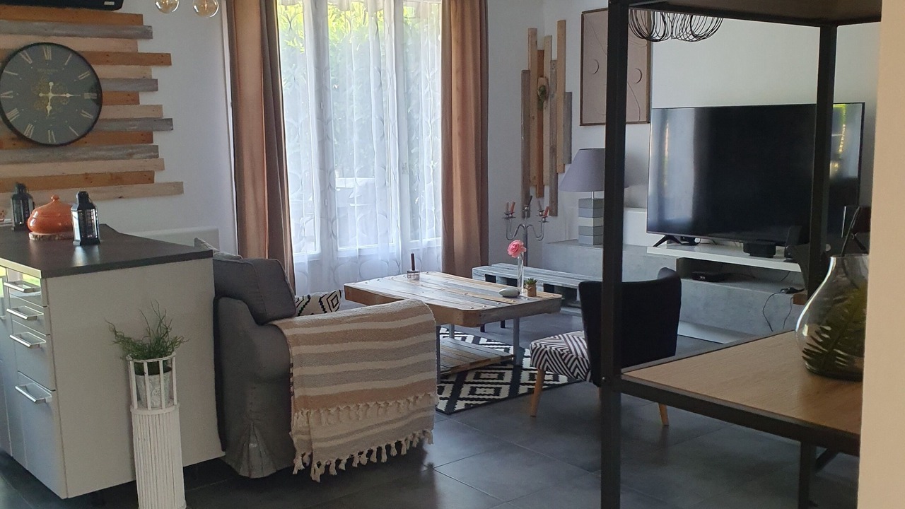 Photo of Livingroom in Plessis-le-Roi