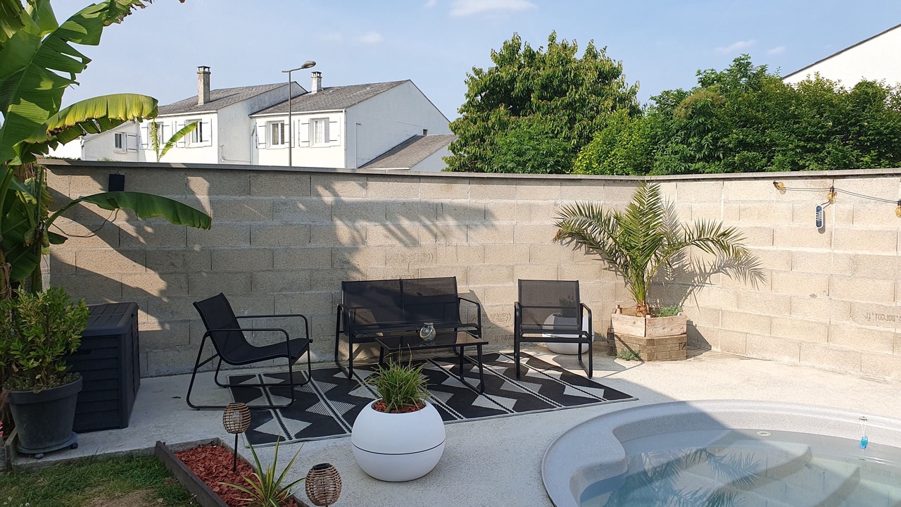 Photo of Patio Balcony in Plessis-le-Roi