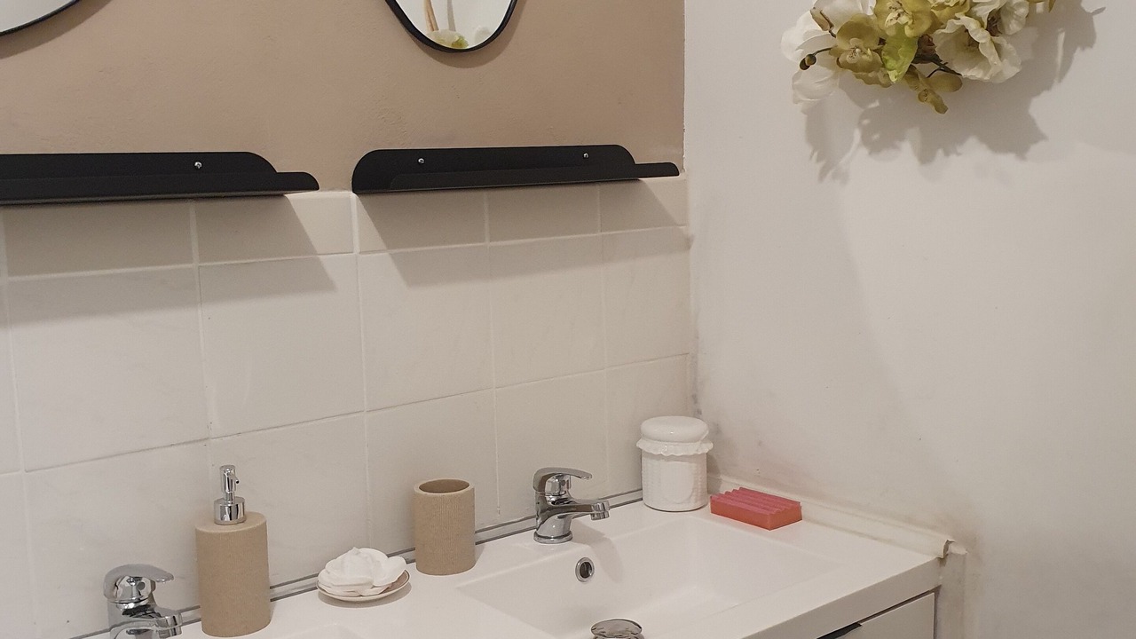 Photo of Bathroom in Plessis-le-Roi