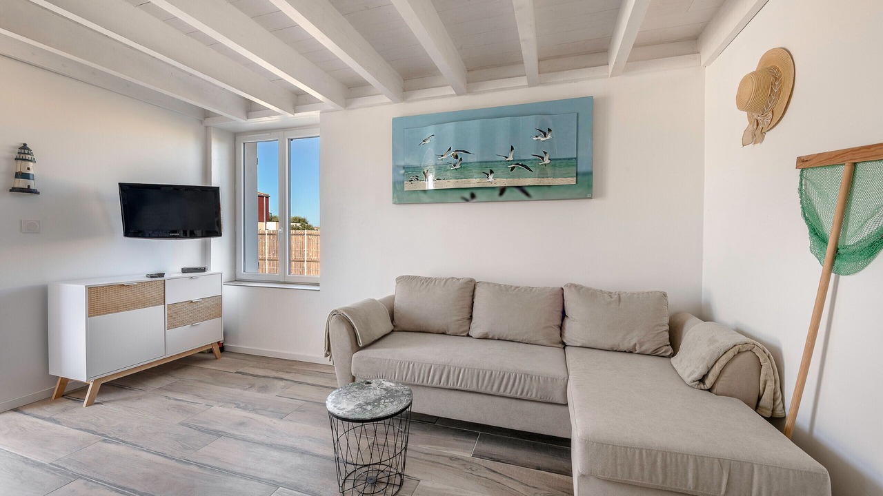 Photo of Livingroom in La Plaine-sur-Mer