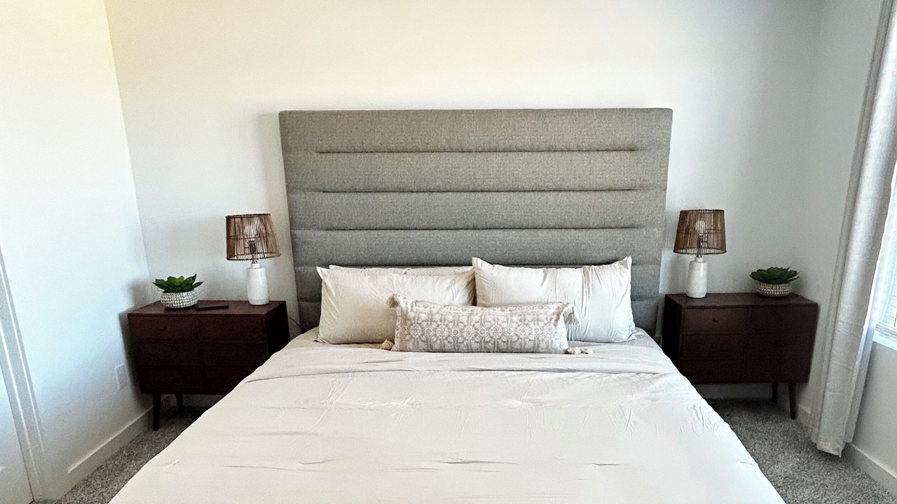 Photo of Bedroom in Normal