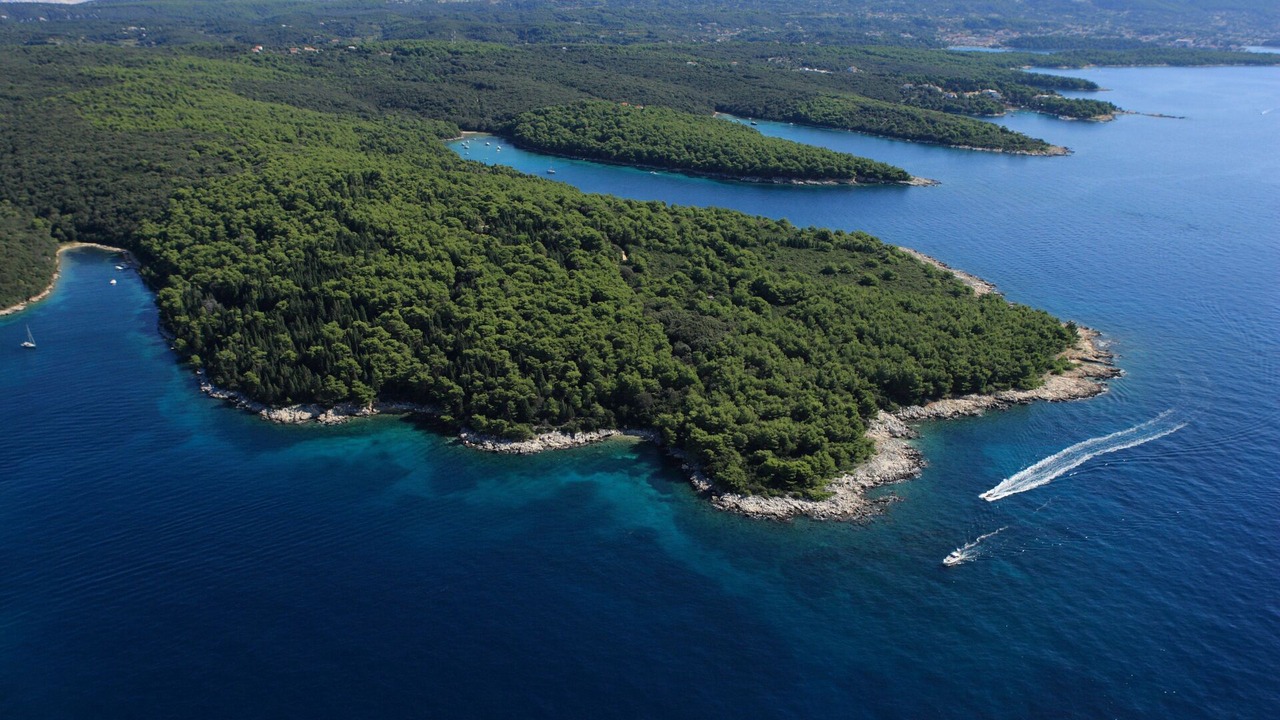Photo of Outdoor in Barbat na Rabu