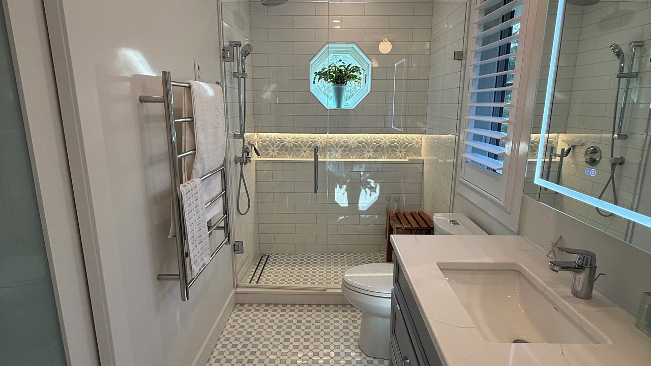 Photo of Bathroom in Severn Bridge
