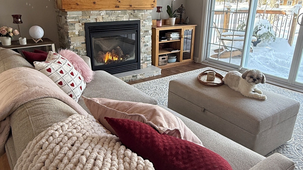 Photo of Livingroom in Severn Bridge