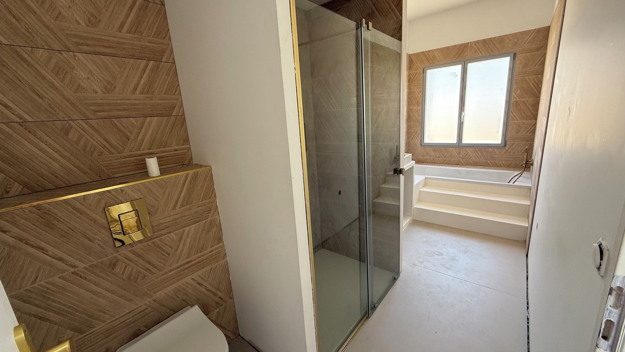 Photo of Bathroom in Puilboreau