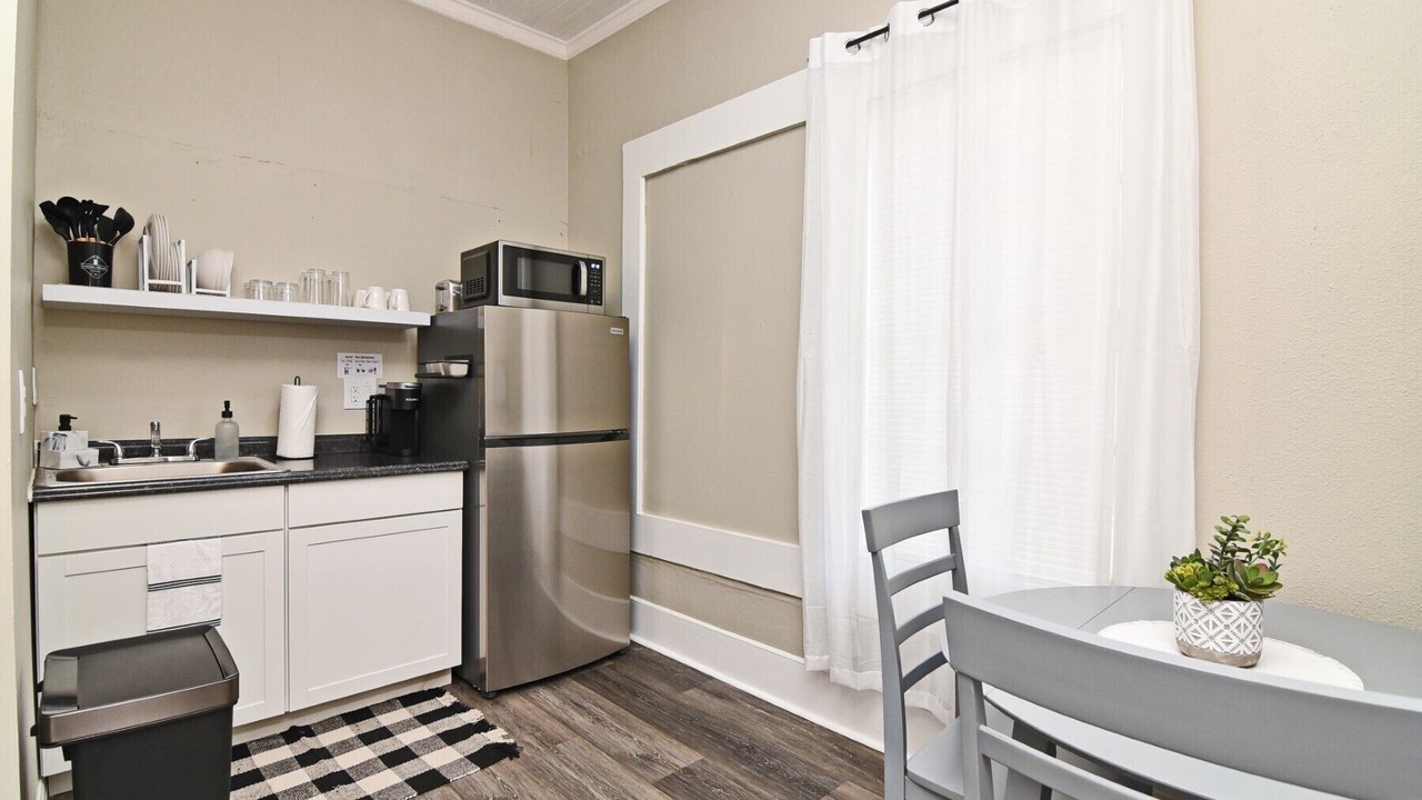 Photo of Kitchen in Winter Garden