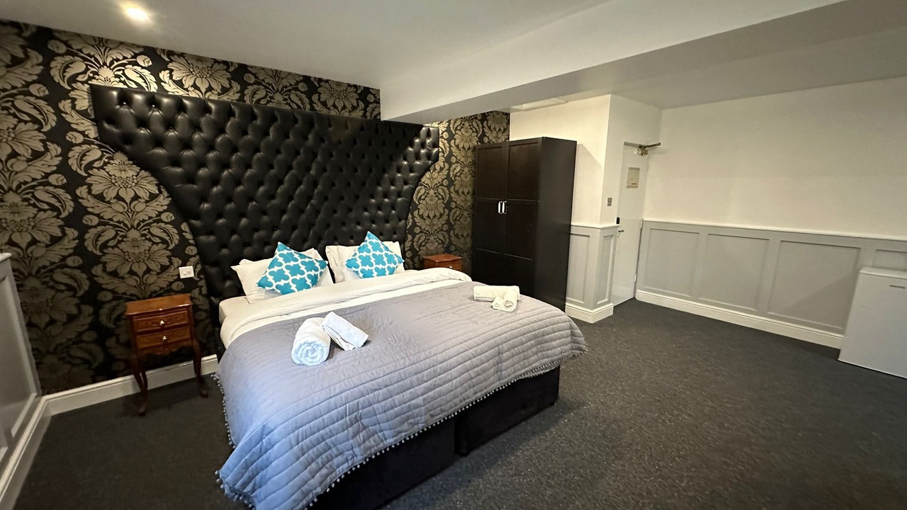 Photo of Bedroom in Wixford