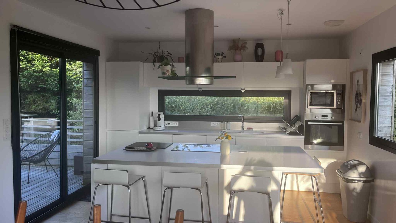 Photo of Kitchen in Landunvez