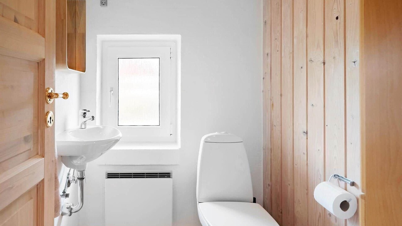 Photo of Bathroom in Trans