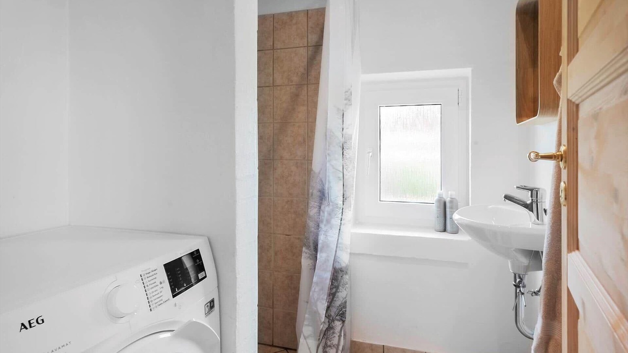 Photo of Bathroom in Trans