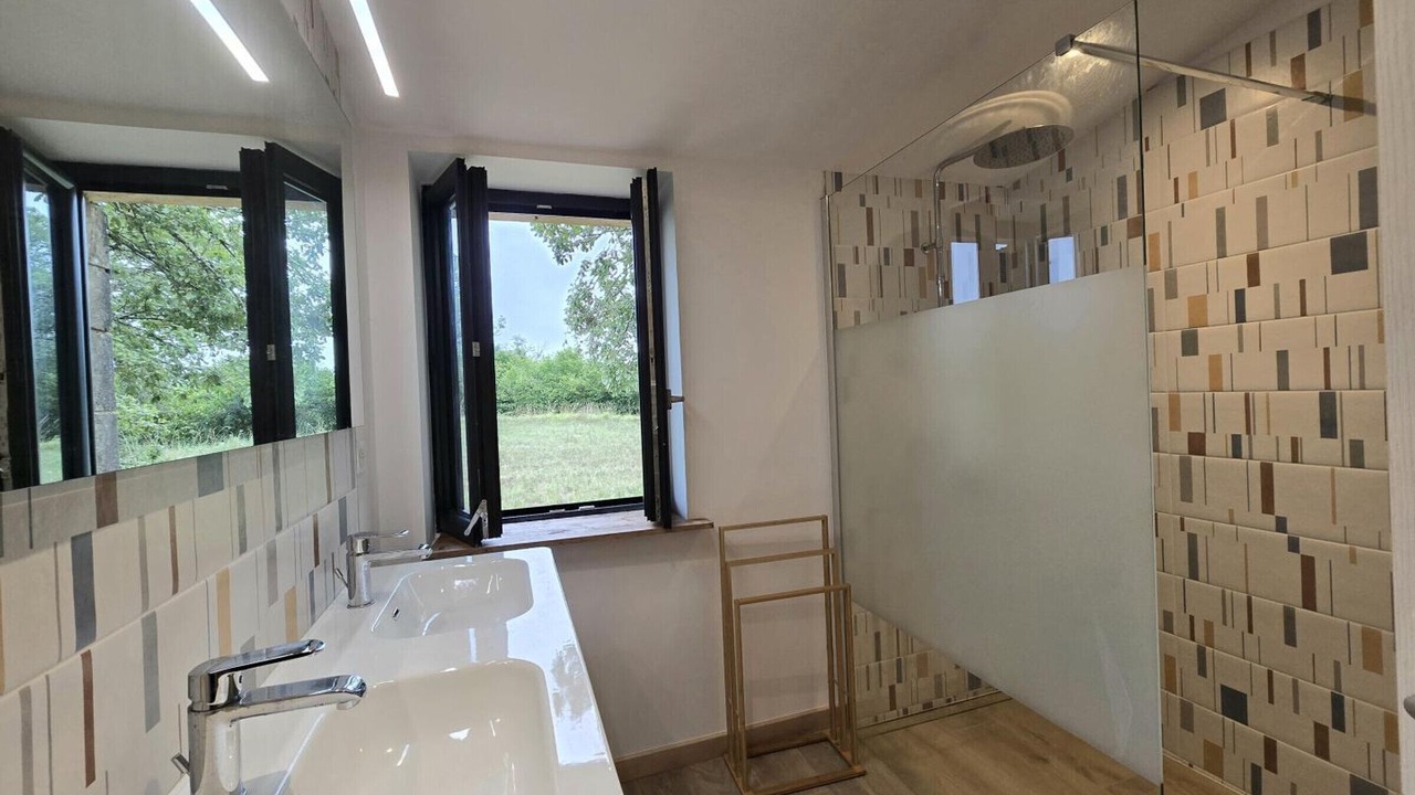 Photo of Bathroom in Limeuil