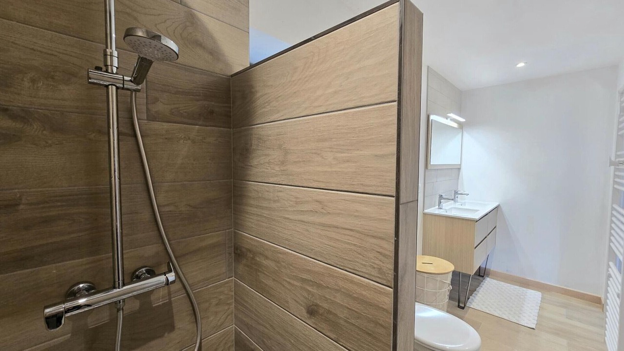 Photo of Bathroom in Limeuil