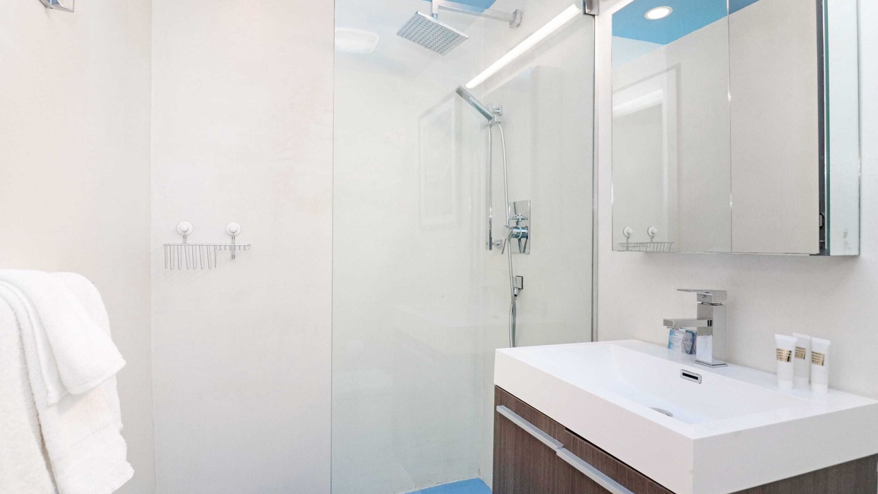 Photo of Bathroom in South Pointe