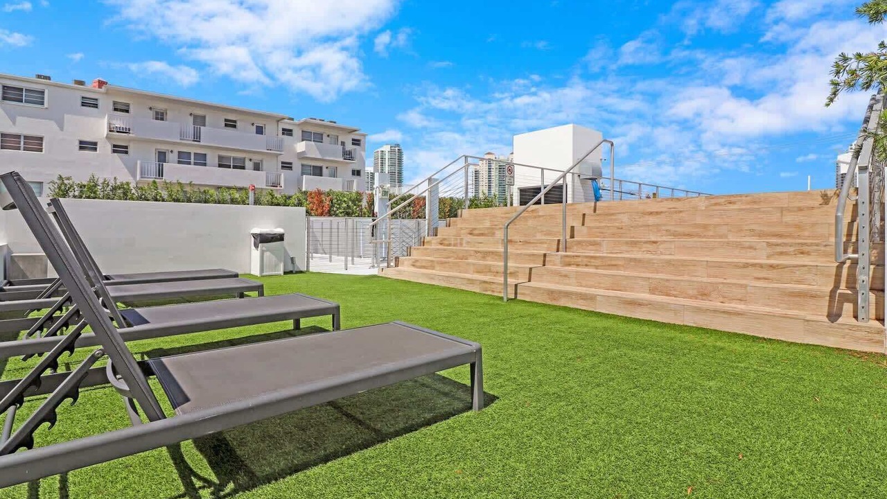 Photo of Patio Balcony in South Pointe