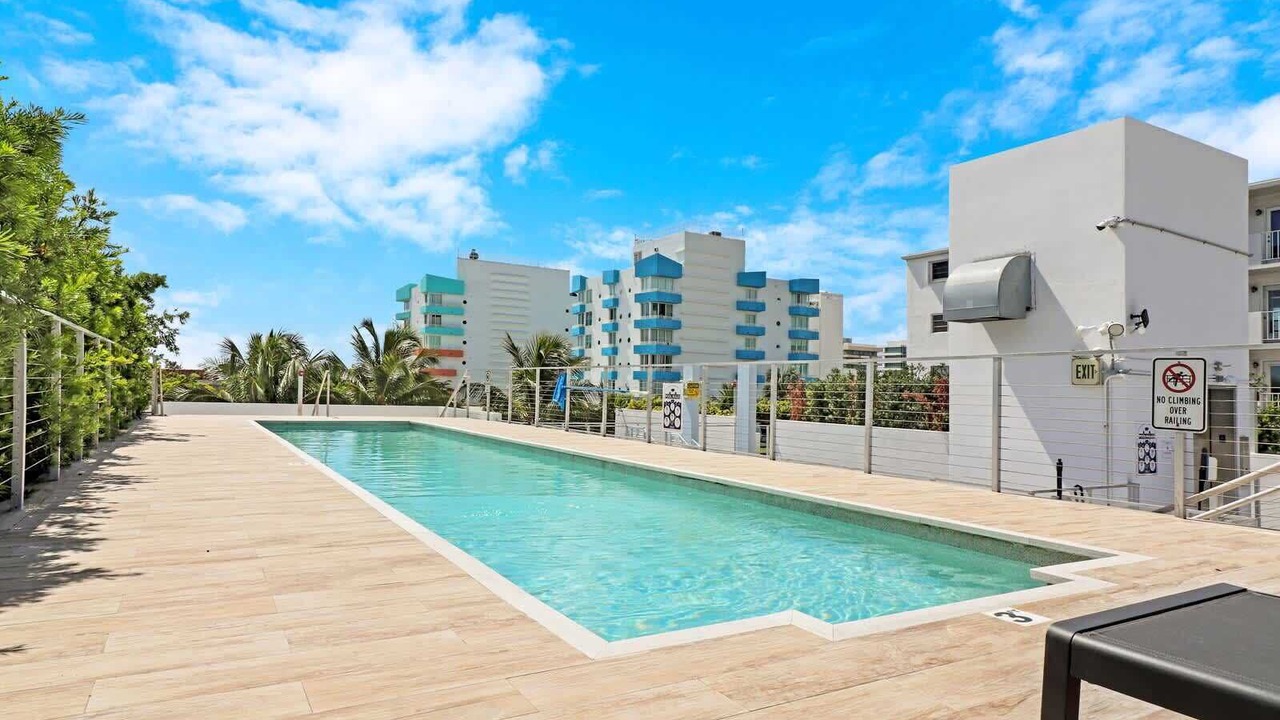 Photo of Outdoor in South Pointe