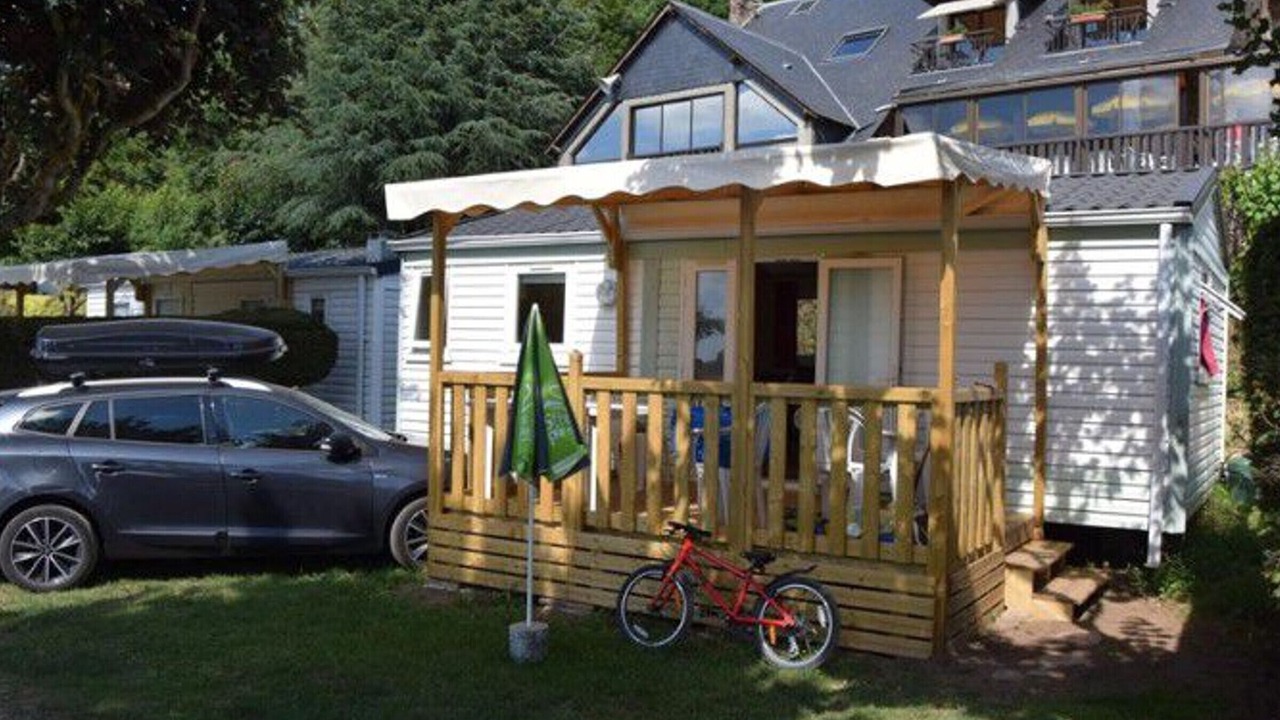 Photo of Outdoor in Salles-Curan