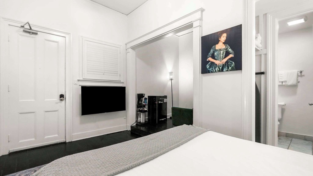 Photo of Bedroom in French Quarter