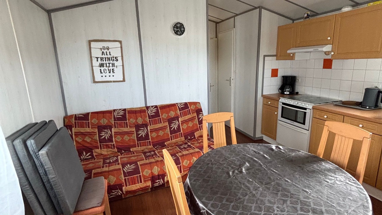 Photo of Others in Renty