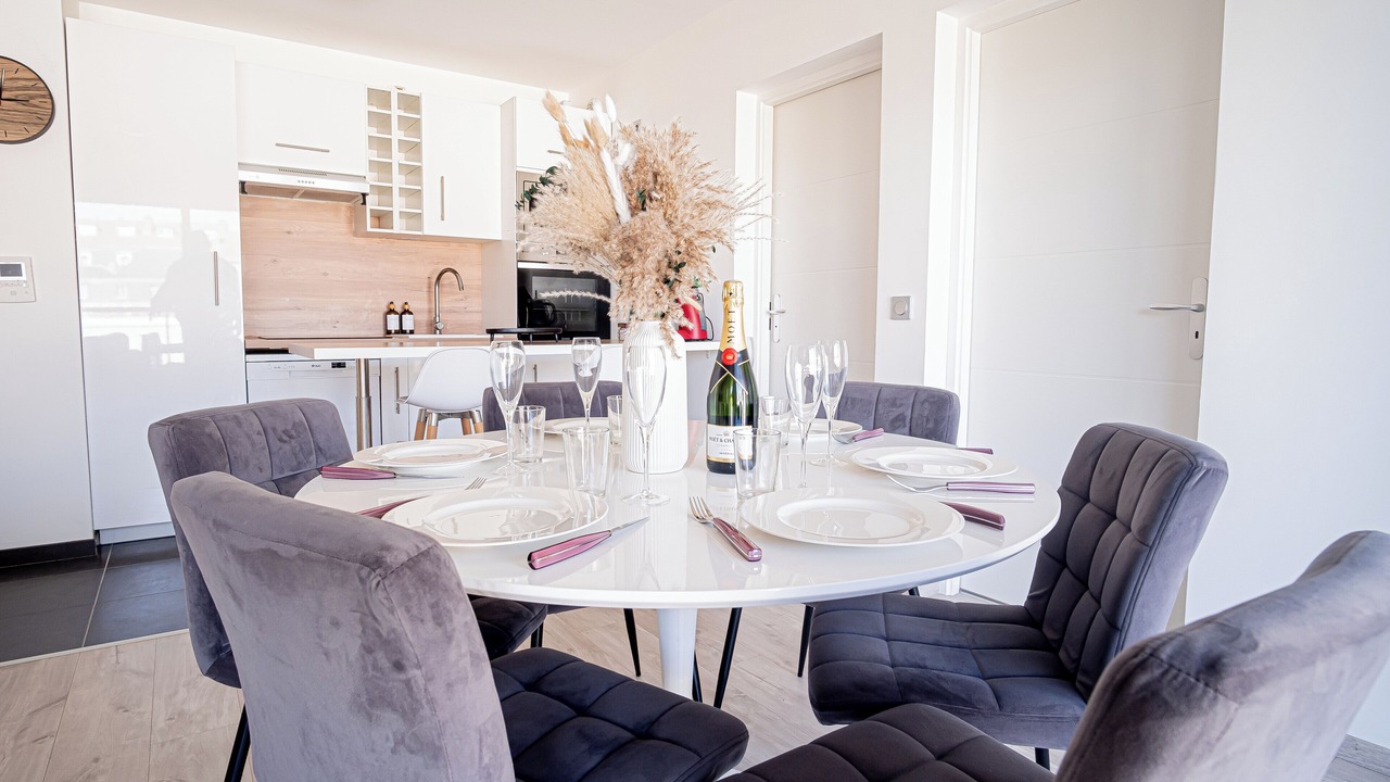 Photo of Others in Hincmar