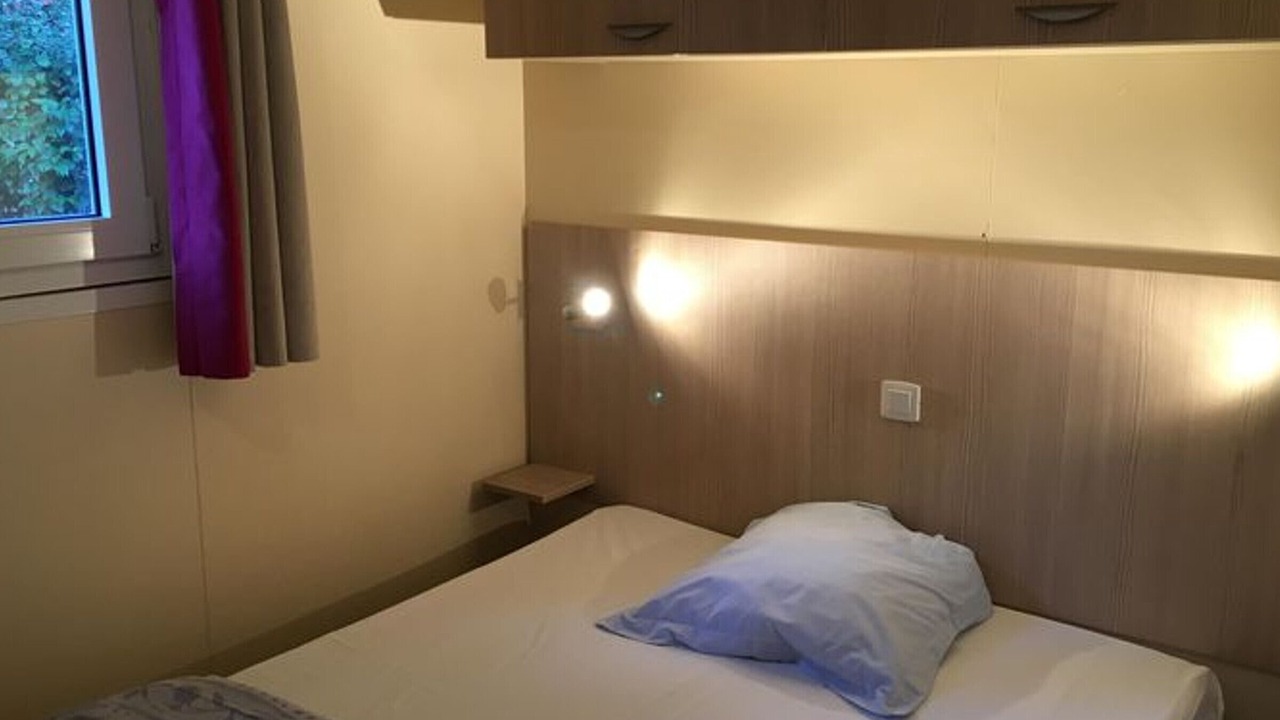 Photo of Bedroom in Noves