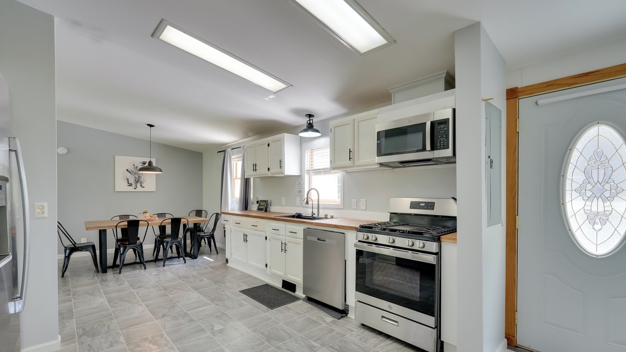 Photo of Kitchen in Frontier
