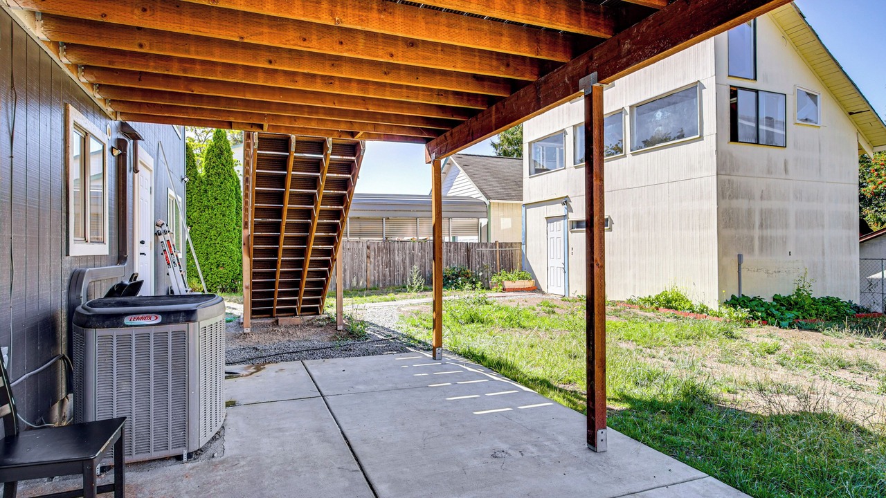 Photo of Patio Balcony in Des Moines