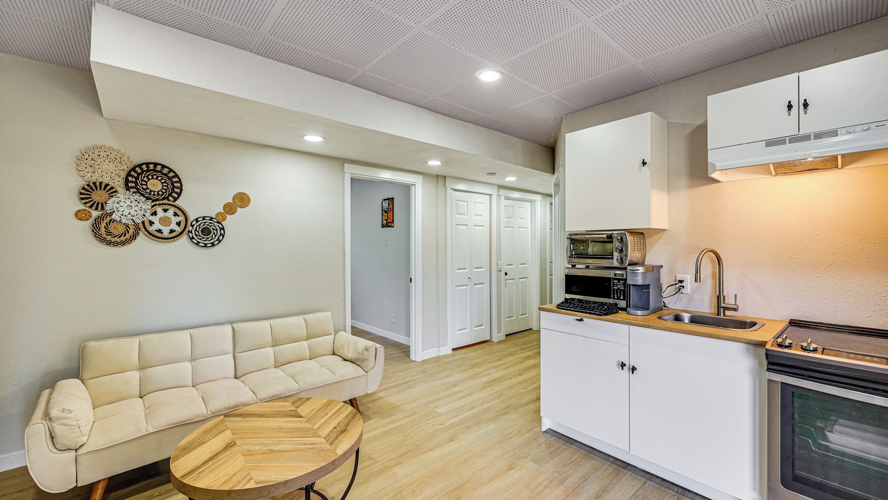 Photo of Others in Des Moines