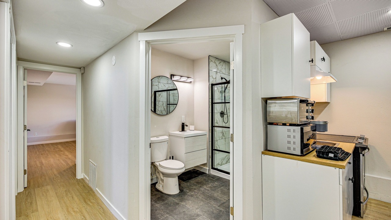 Photo of Others in Des Moines