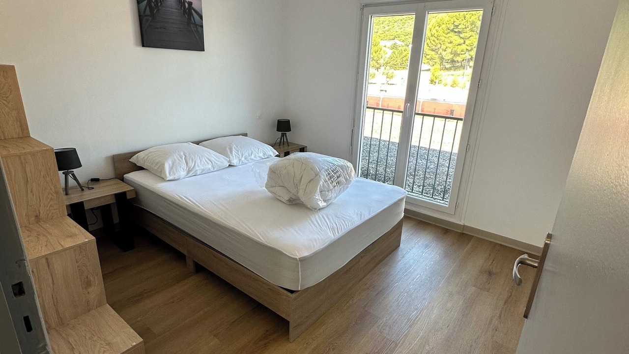 Photo of Bedroom in Chateau-Arnoux-Saint-Auban