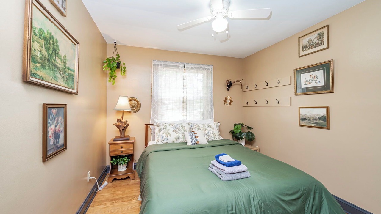 Photo of Bedroom in Chamberlayne