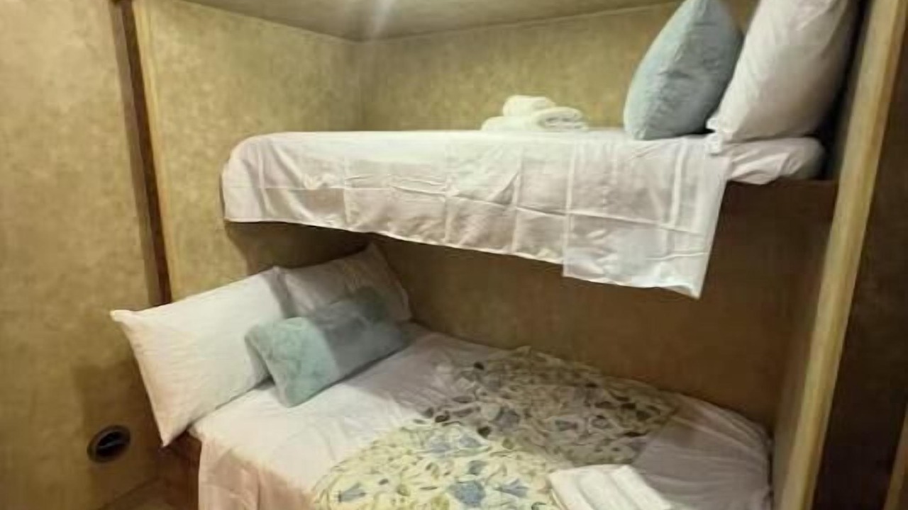 Photo of Bedroom in Port Colborne