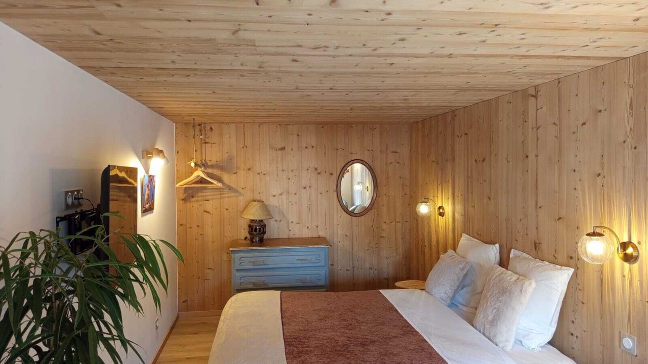 Photo of Bedroom in Champagnole