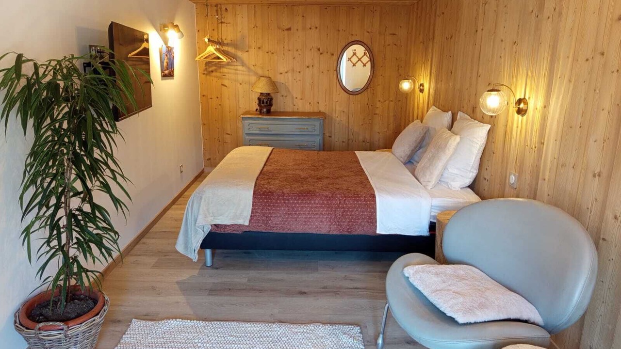 Photo of Bedroom in Champagnole