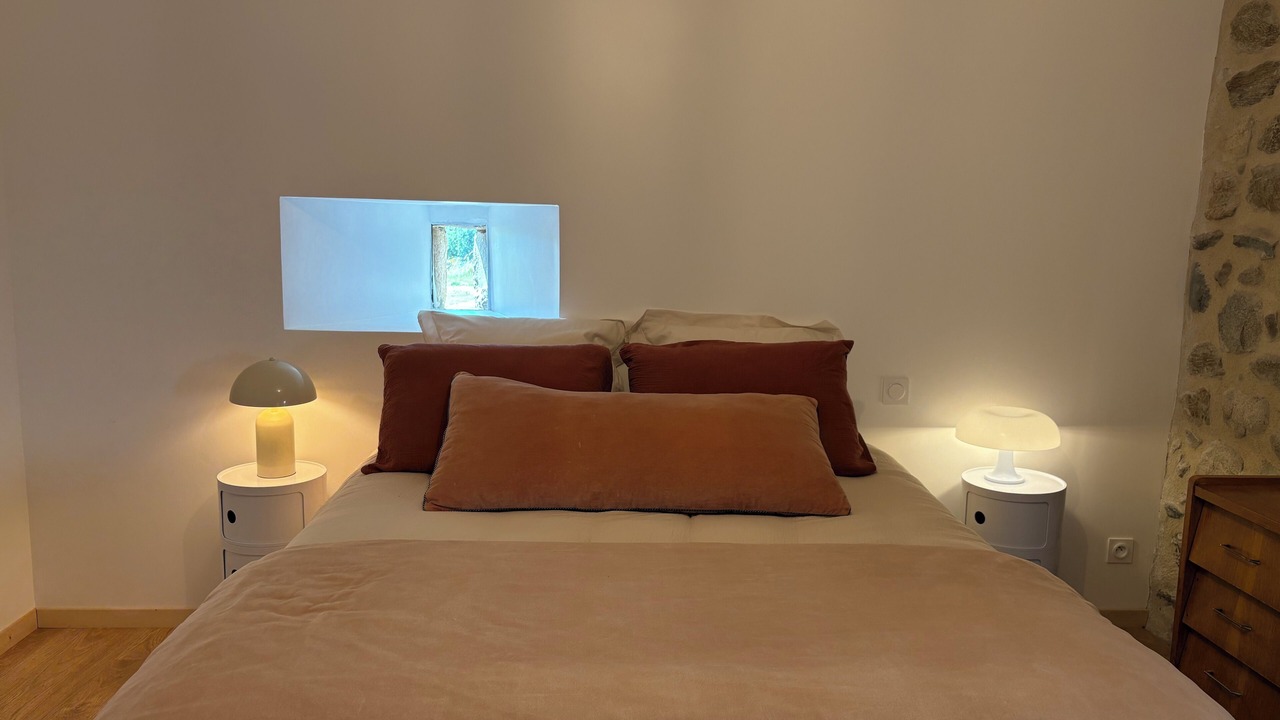 Photo of Bedroom in Lanobre