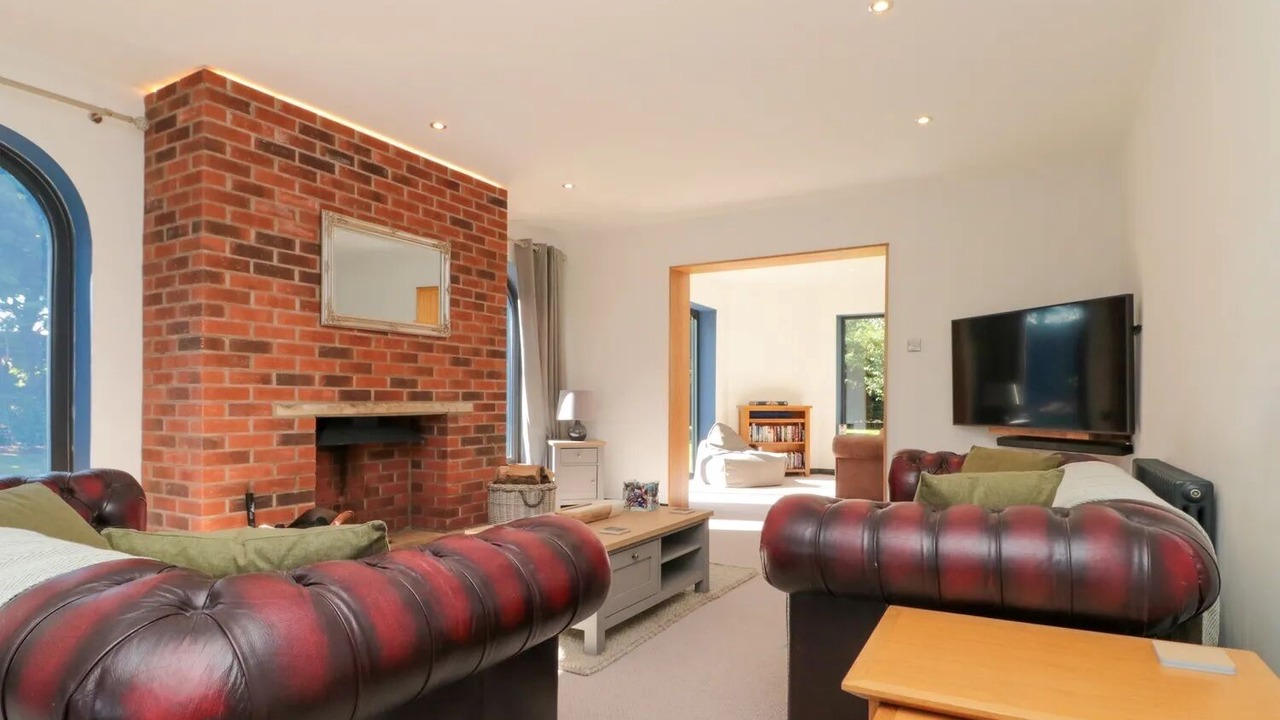 Photo of Livingroom in Weaverthorpe